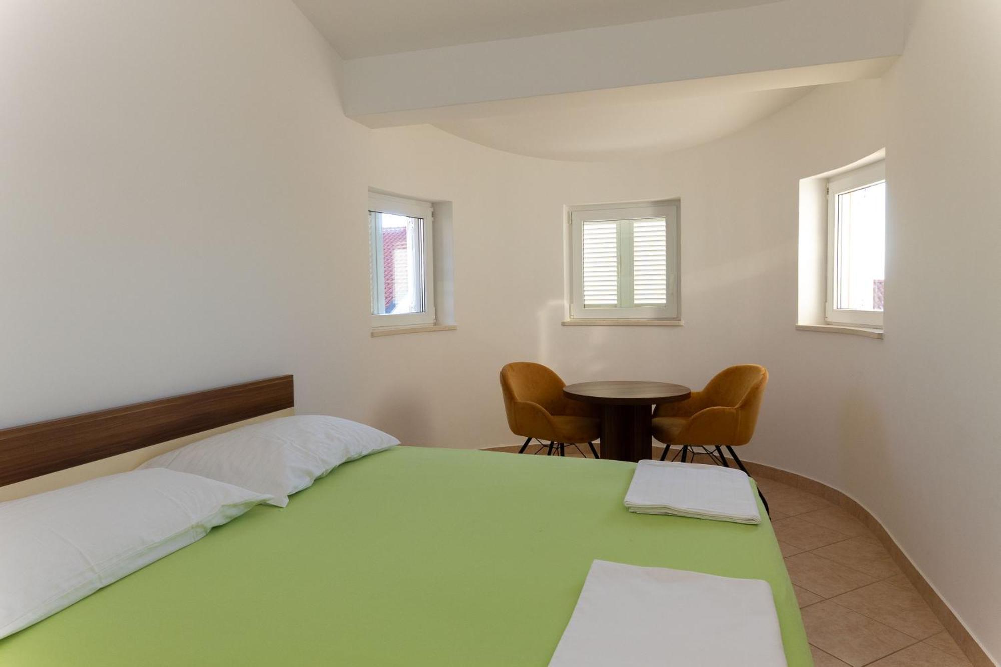 Apartment Domo Makarska Ngoại thất bức ảnh