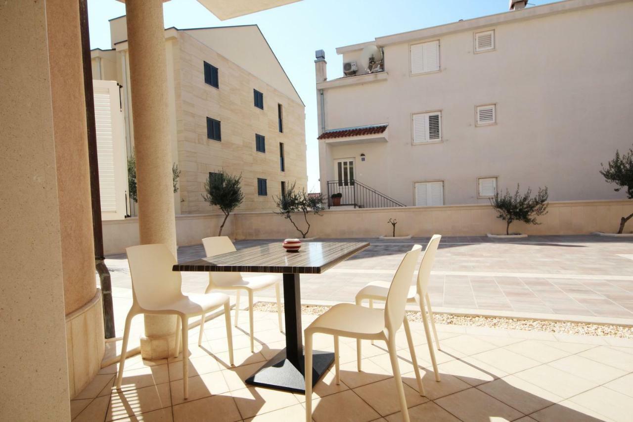 Apartment Domo Makarska Ngoại thất bức ảnh