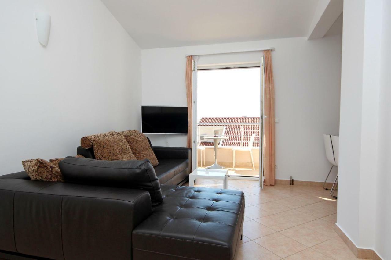 Apartment Domo Makarska Ngoại thất bức ảnh